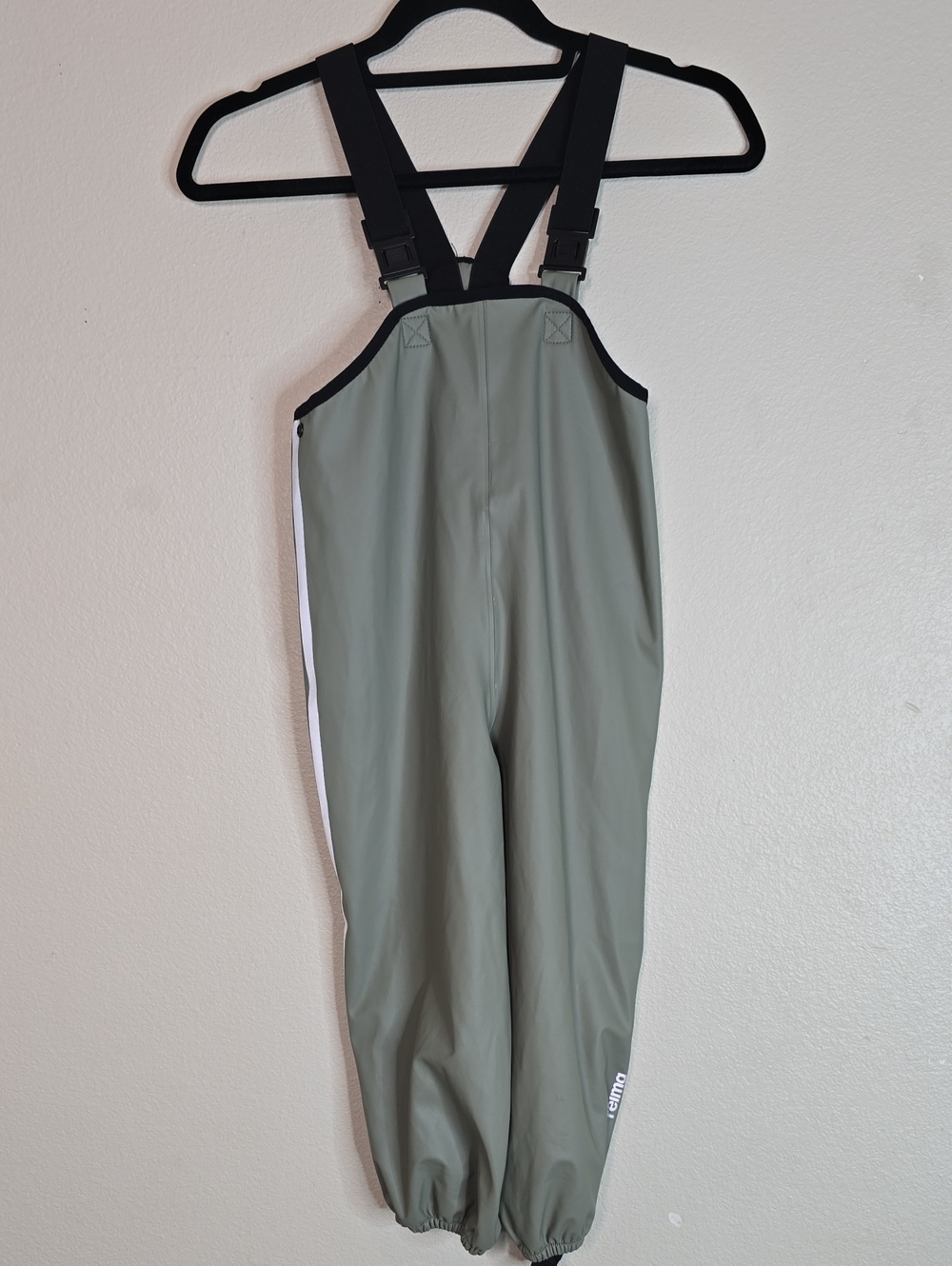 Reima Kids Olive Green Rain Overalls with Adjustable Black Straps Size 4Y